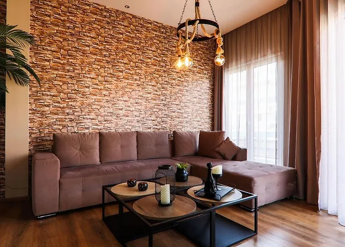 Superior One Luxury Апартаменты *