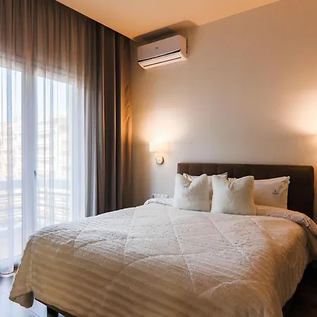 Superior One Luxury *