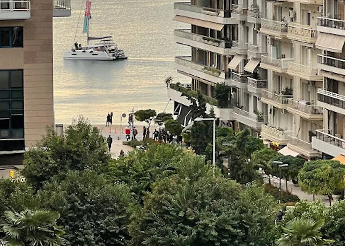 Superior One Luxury Apartment Thessaloniki